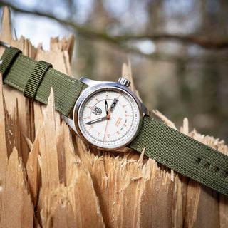 Atacama Field Automatic, 44 mm, Abenteuer Uhr - 1907.NF, Outdoor Shoot