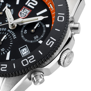 Pacific Diver Chronograph, 44 mm, Diver Watch - 3149, Detailansicht Ziffernblatt und Krone